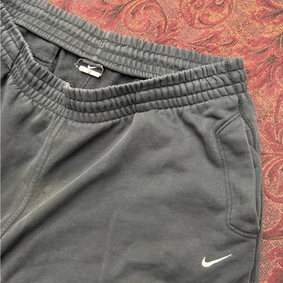 Y2K Nike Black Jogging Pants - Picture 3 of 3